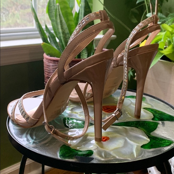 Nine West Women's Beige Strappy Heels. Formal . Cocktail.
Wedding. Barbiecore. - Picture 3 of 9